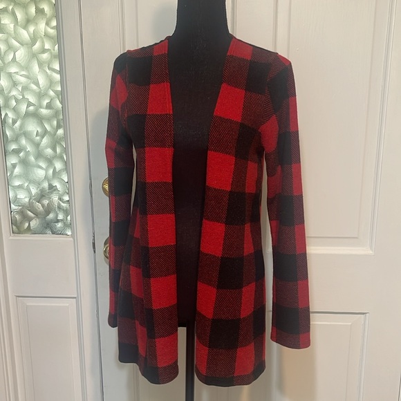 Pink Lily Sweaters - Pink Lily Buffalo Plaid Cardigan Size M